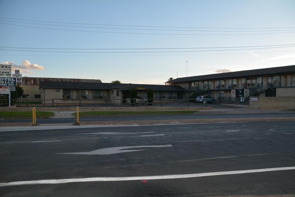 Adrian Motel Forbes Exterior foto